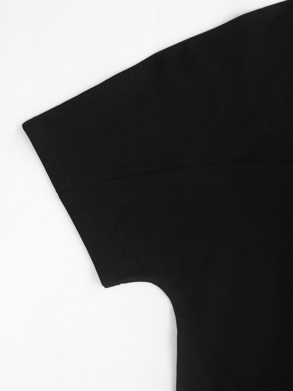 Structural Seam Tee - Black