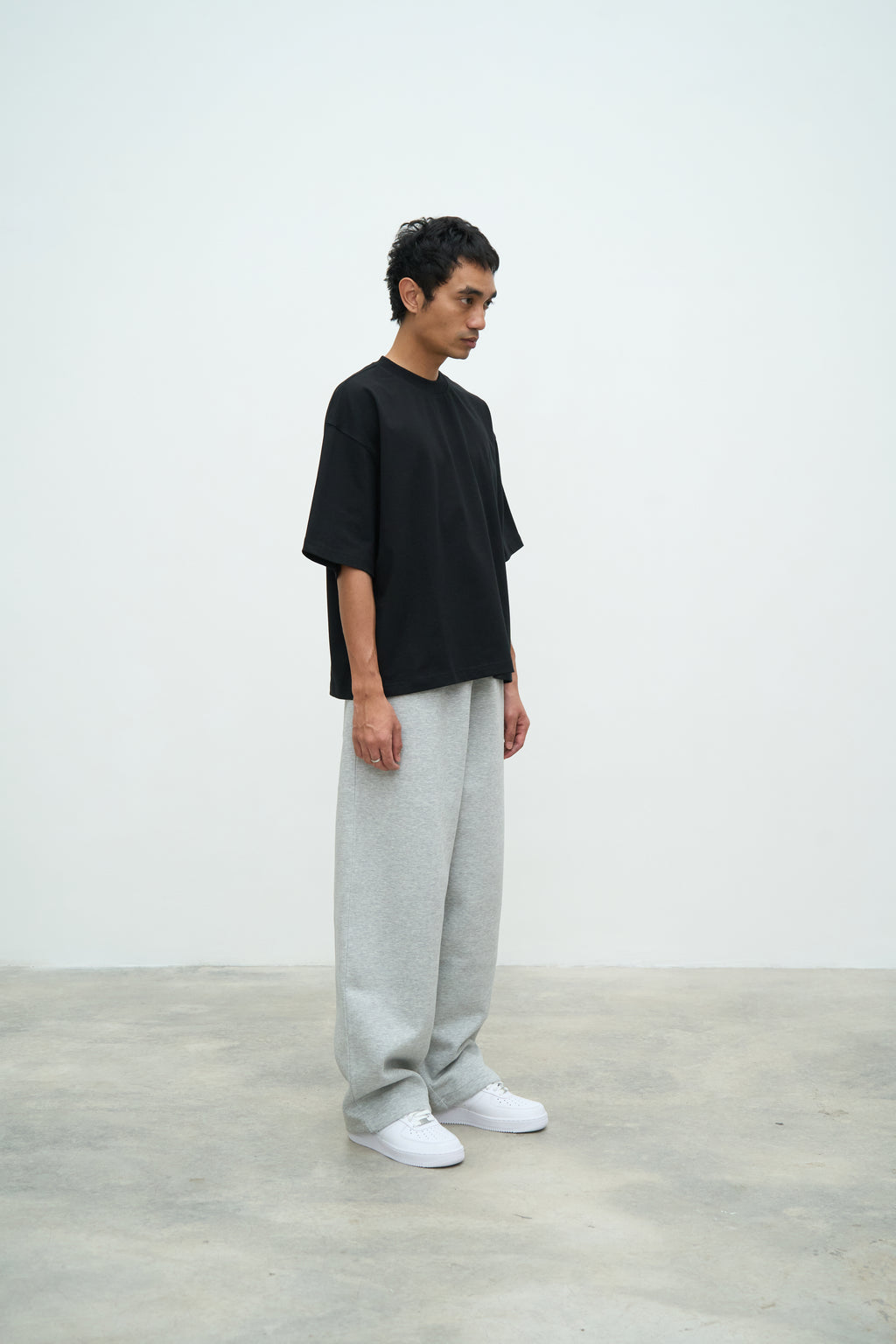 Essential Crop Tee - Jet Black