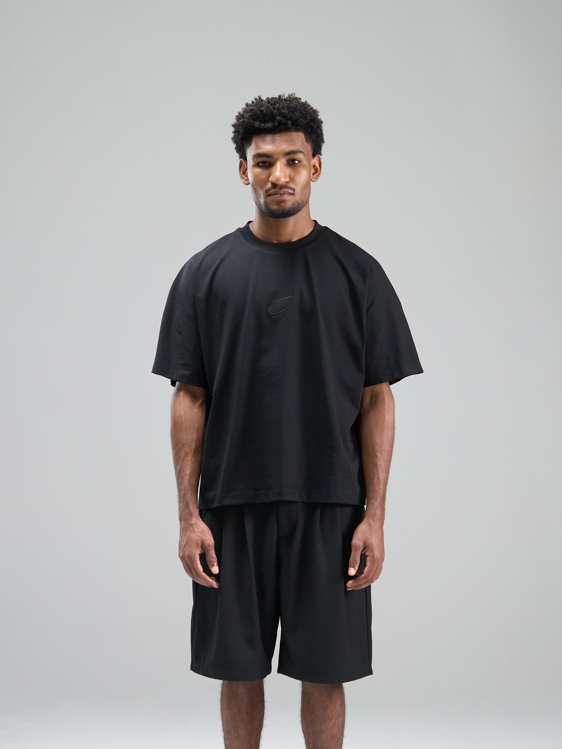 Structural Seam Tee Black